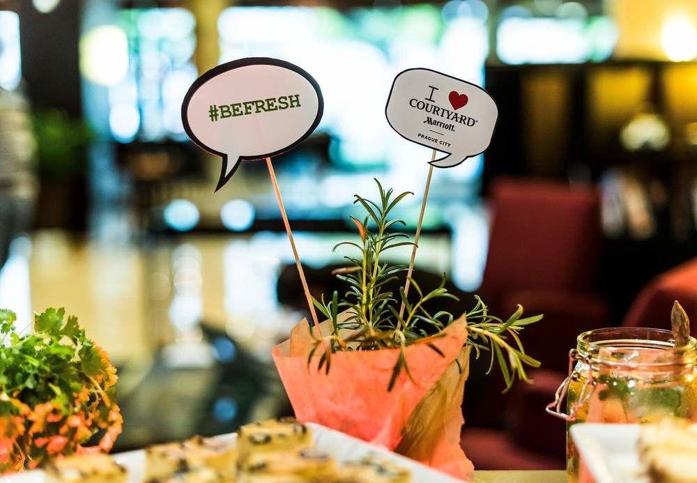Courtyard By Marriott Prague City Εξωτερικό φωτογραφία