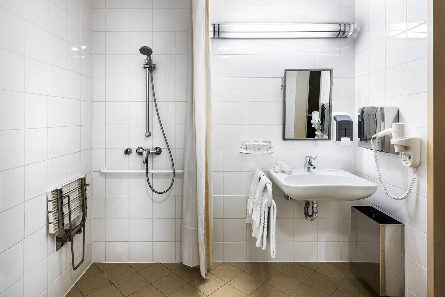 Courtyard By Marriott Prague City Δωμάτιο φωτογραφία
